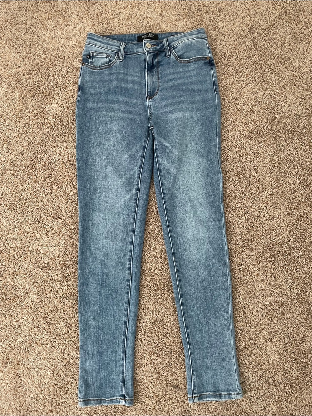Judy Blue Light Wash Jeans - Blue